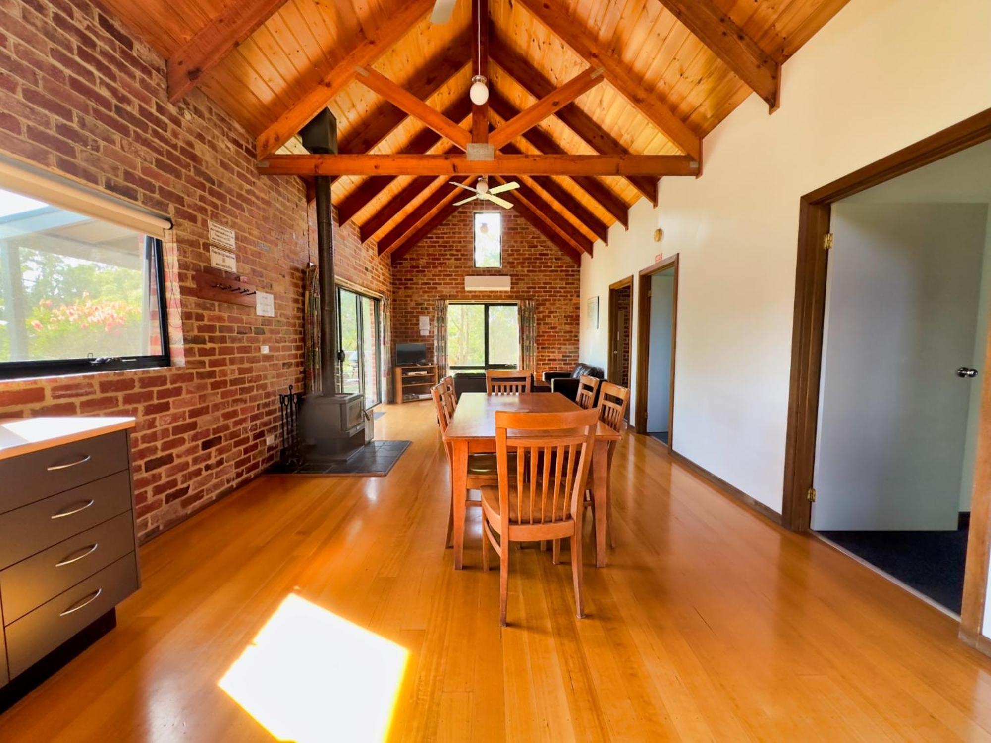 Prom Coast Holiday Lodge Waratah Bay Bagian luar foto