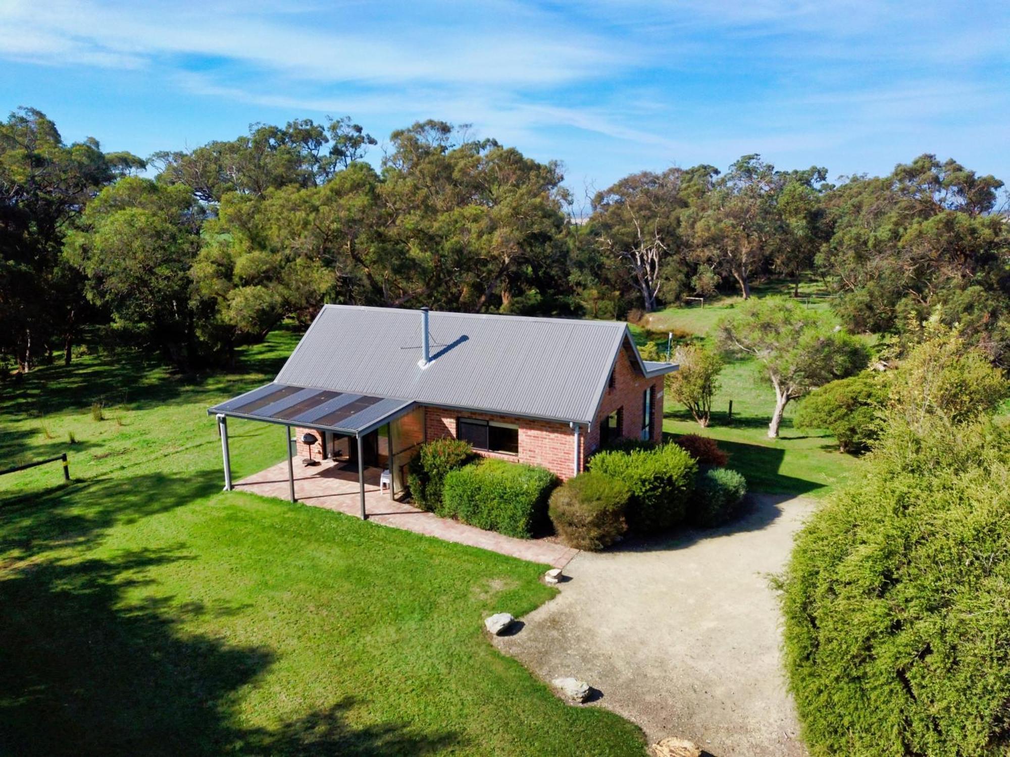Prom Coast Holiday Lodge Waratah Bay Bagian luar foto