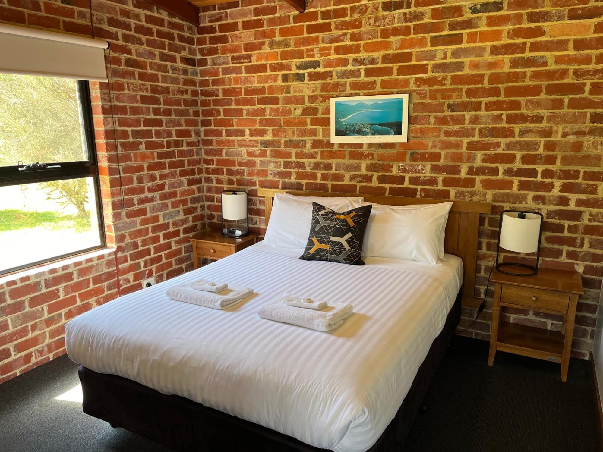 Prom Coast Holiday Lodge Waratah Bay Bagian luar foto
