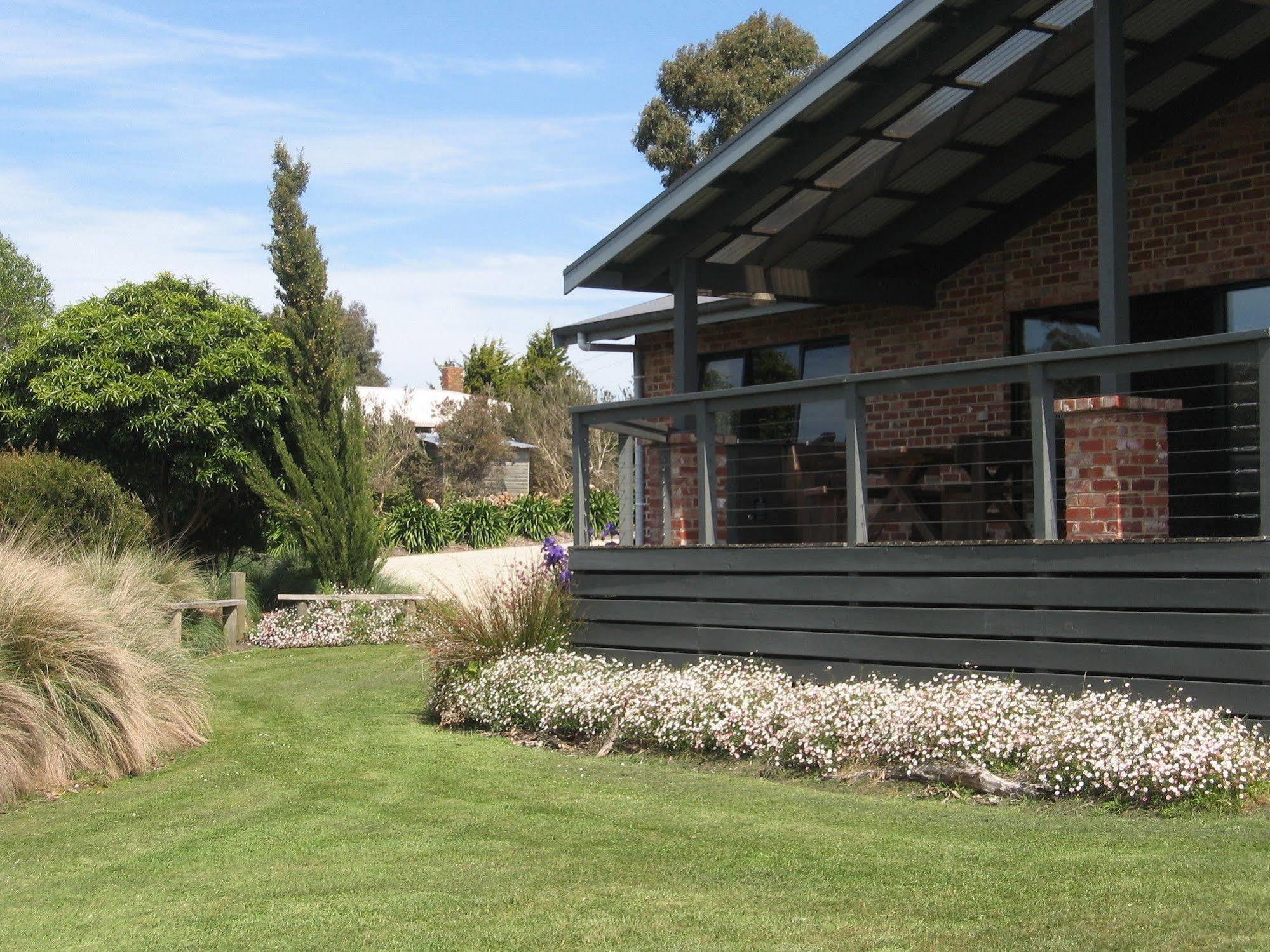 Prom Coast Holiday Lodge Waratah Bay Bagian luar foto